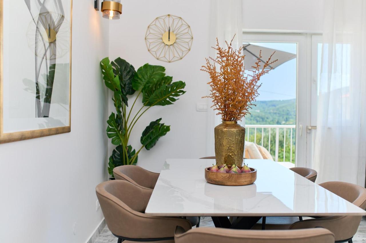 Luxury Penthouse Avalon *