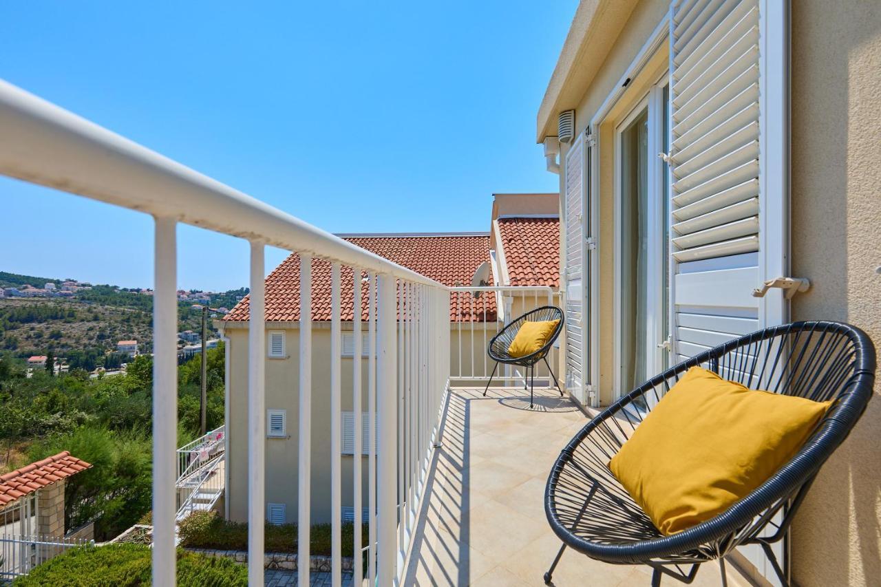 Luxury Penthouse Avalon